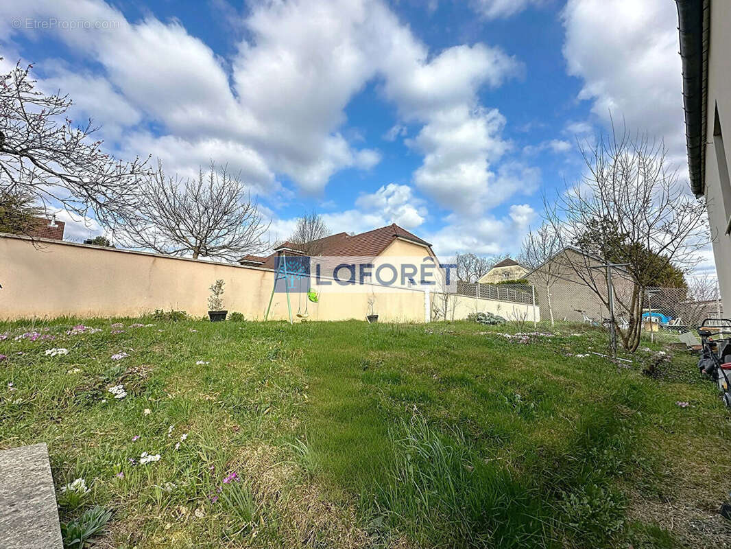 Maison à CHALINDREY