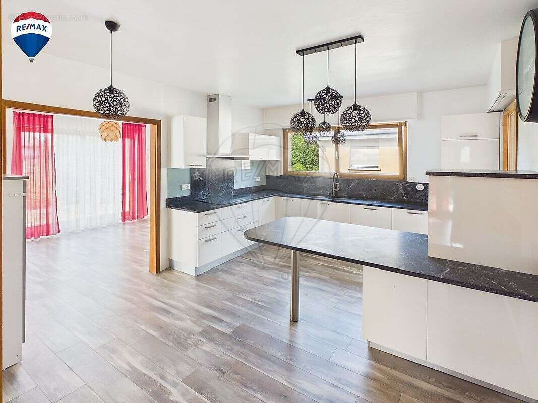 Maison 5 chambre(s) à vendre - photo 3
