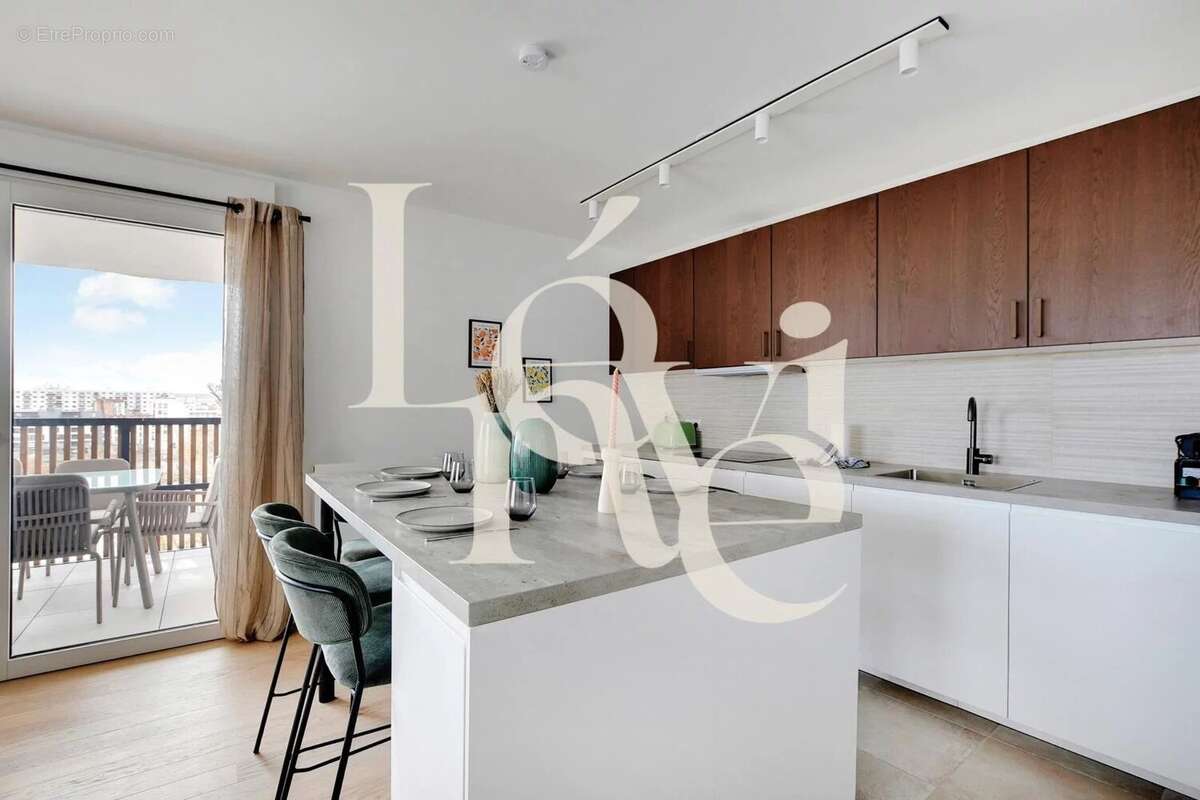 Appartement à CLICHY