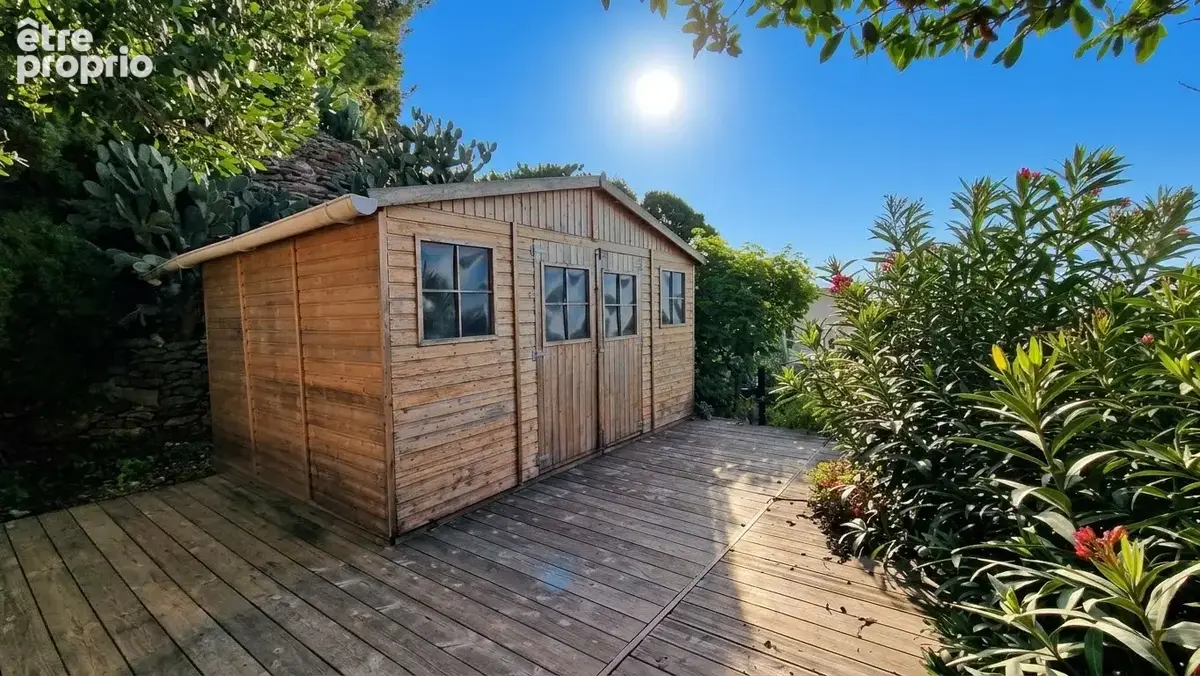 Ensemble immobilier sur l'Ile du levant - photo 11