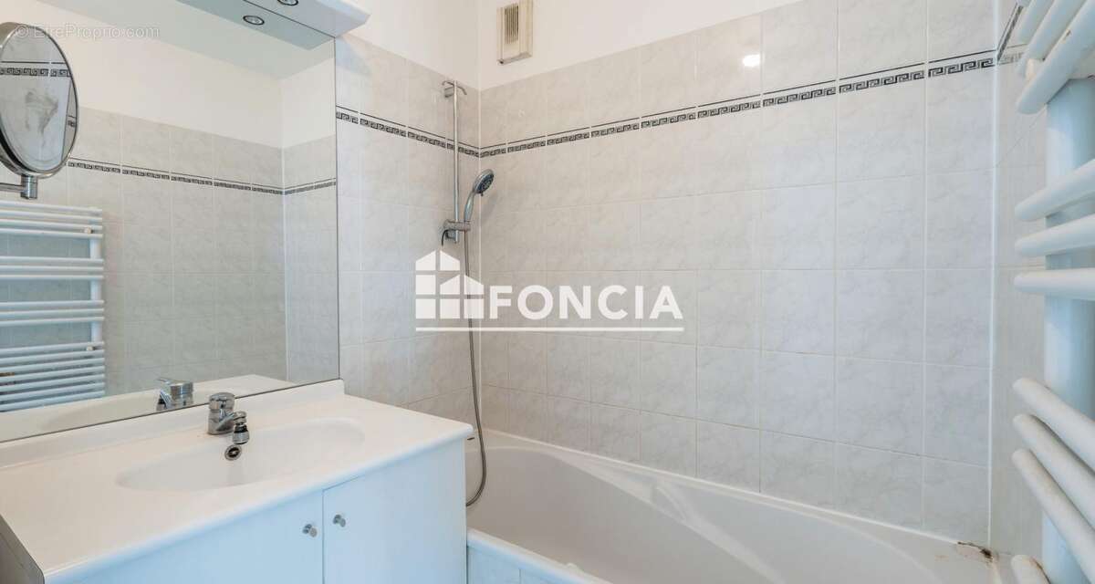 Appartement à SAINT-DENIS