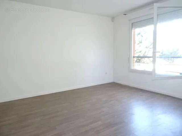 Appartement à MORANGIS