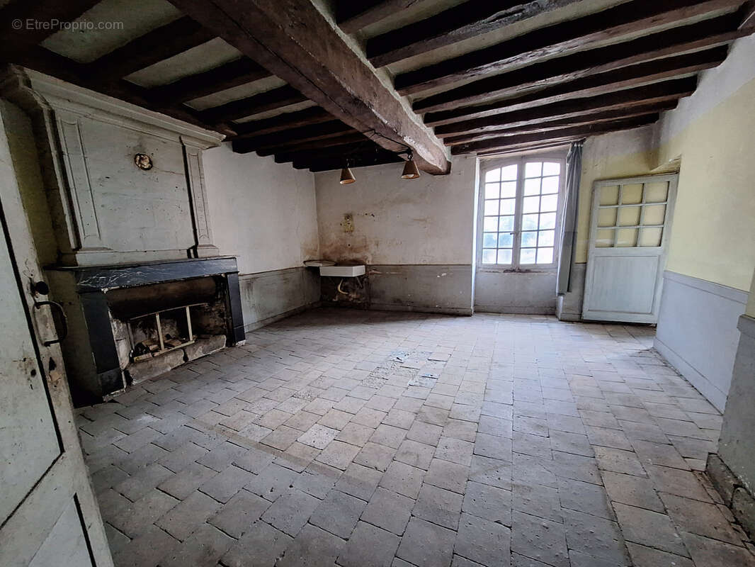 Maison à FONTEVRAUD-L'ABBAYE