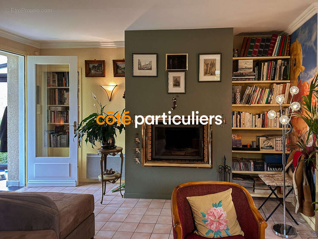 Maison à REGNEVILLE-SUR-MER