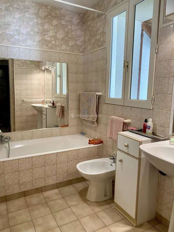 Maison à LA CHARTRE-SUR-LE-LOIR