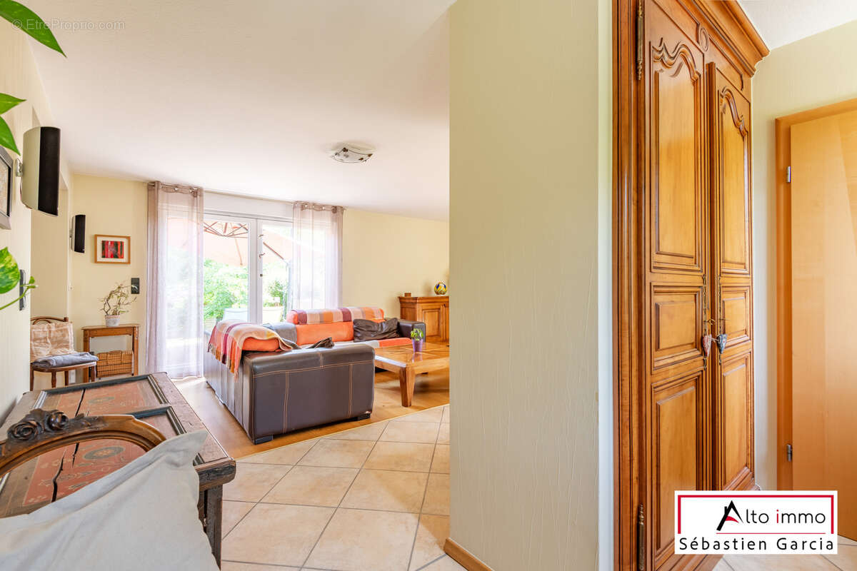 Maison à SOULTZ-SOUS-FORETS