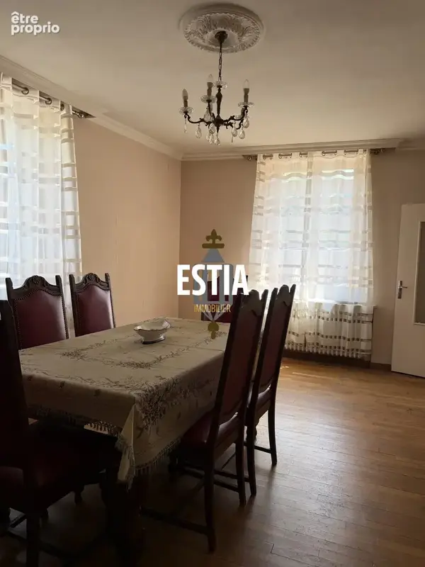 Maison 4 pièces 116 m² à vendre à Mirecourt (88500) - photo 2