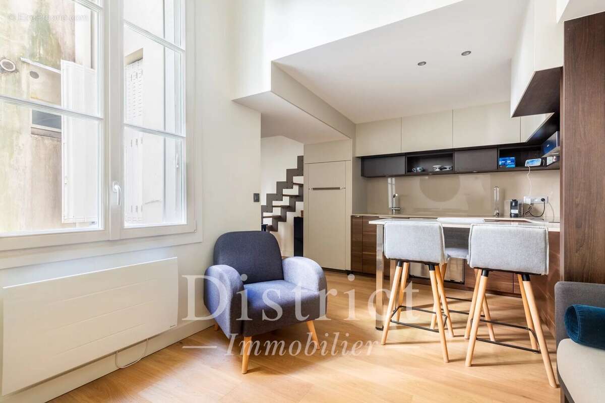 Appartement à PARIS-4E