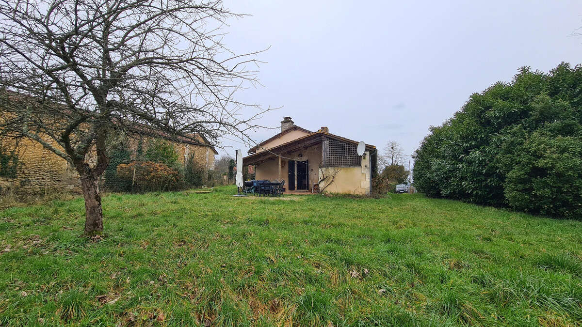 Stone cottage for sale Charente_143333 - Maison à AUBETERRE-SUR-DRONNE