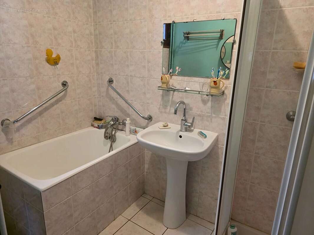 Maison à BOURG-DE-PEAGE