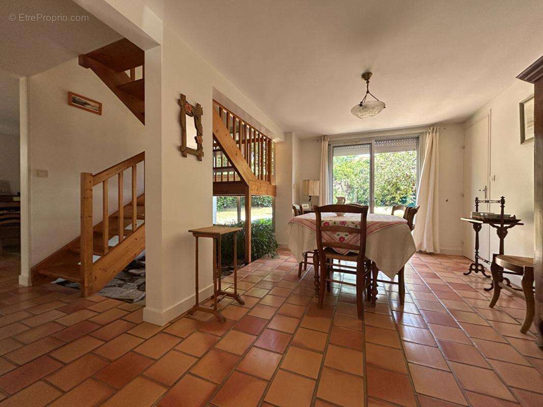 Maison Ancenis-saint-gereon 7 pièce(s) 107 m2 - photo 3