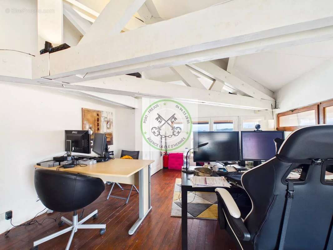 Commerce à SAINT-RAPHAEL