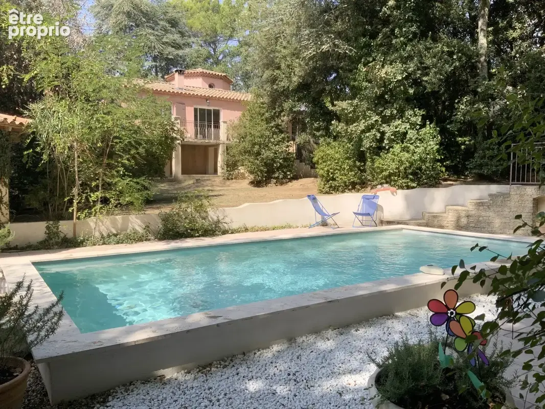 Maison à UZES