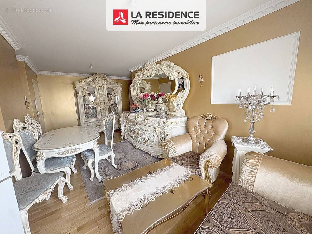 Appartement à EPINAY-SUR-SEINE