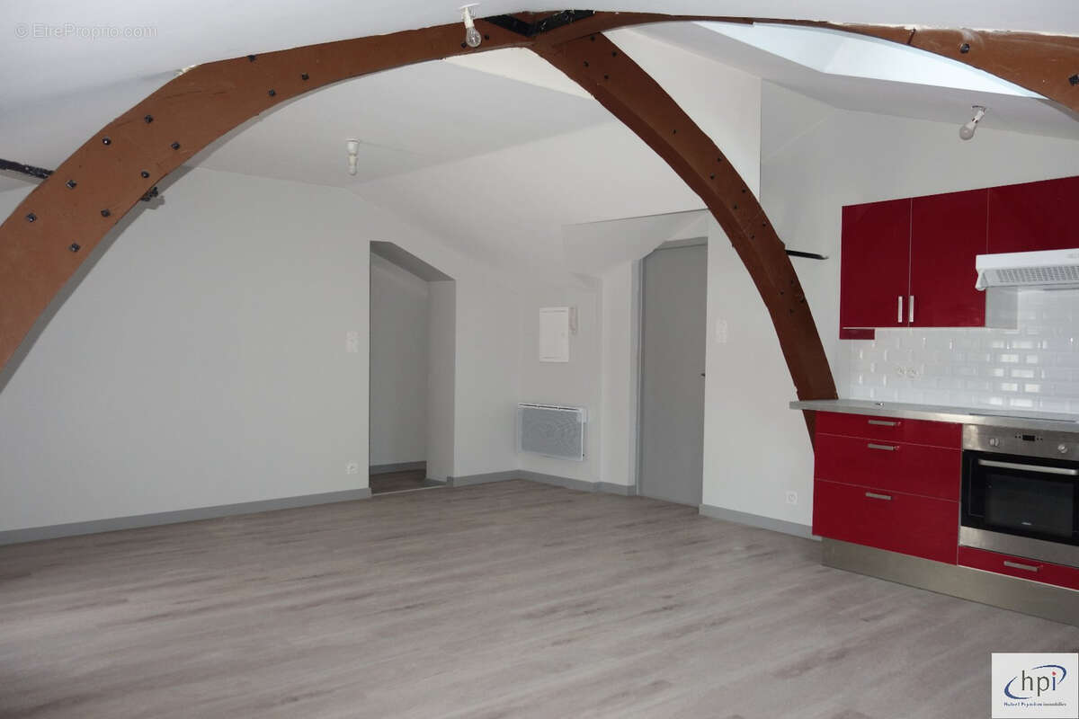 Appartement à SAINT-AFFRIQUE