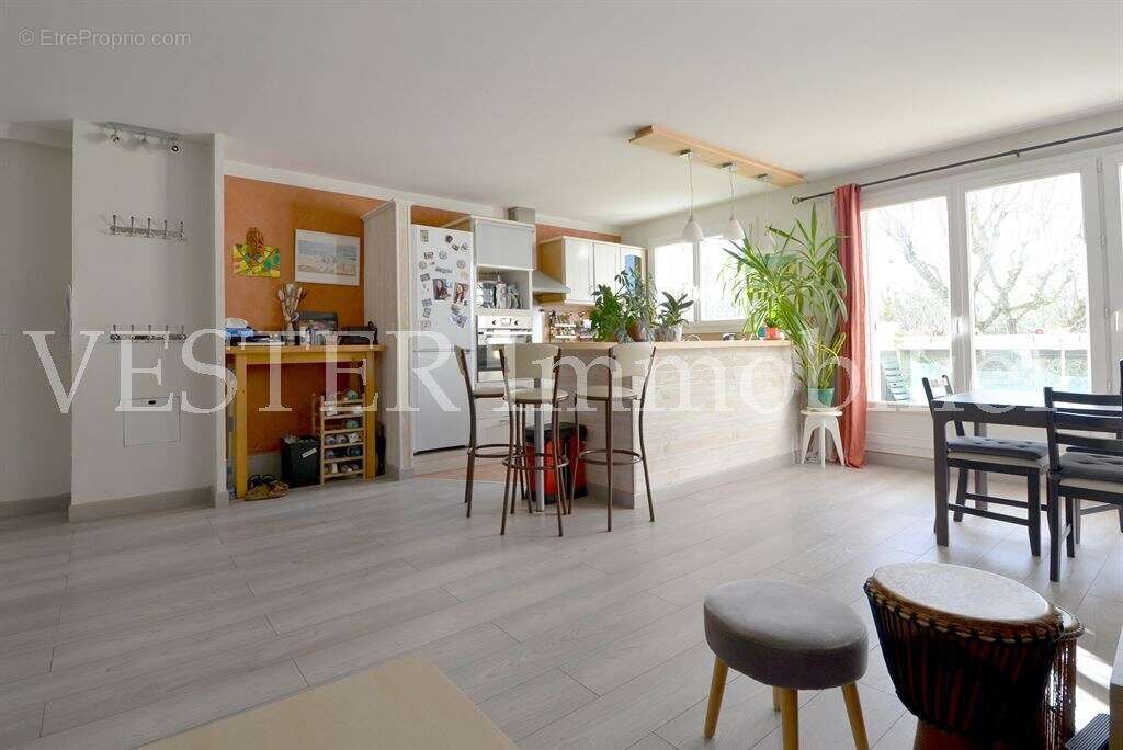 Appartement à CROISSY-SUR-SEINE