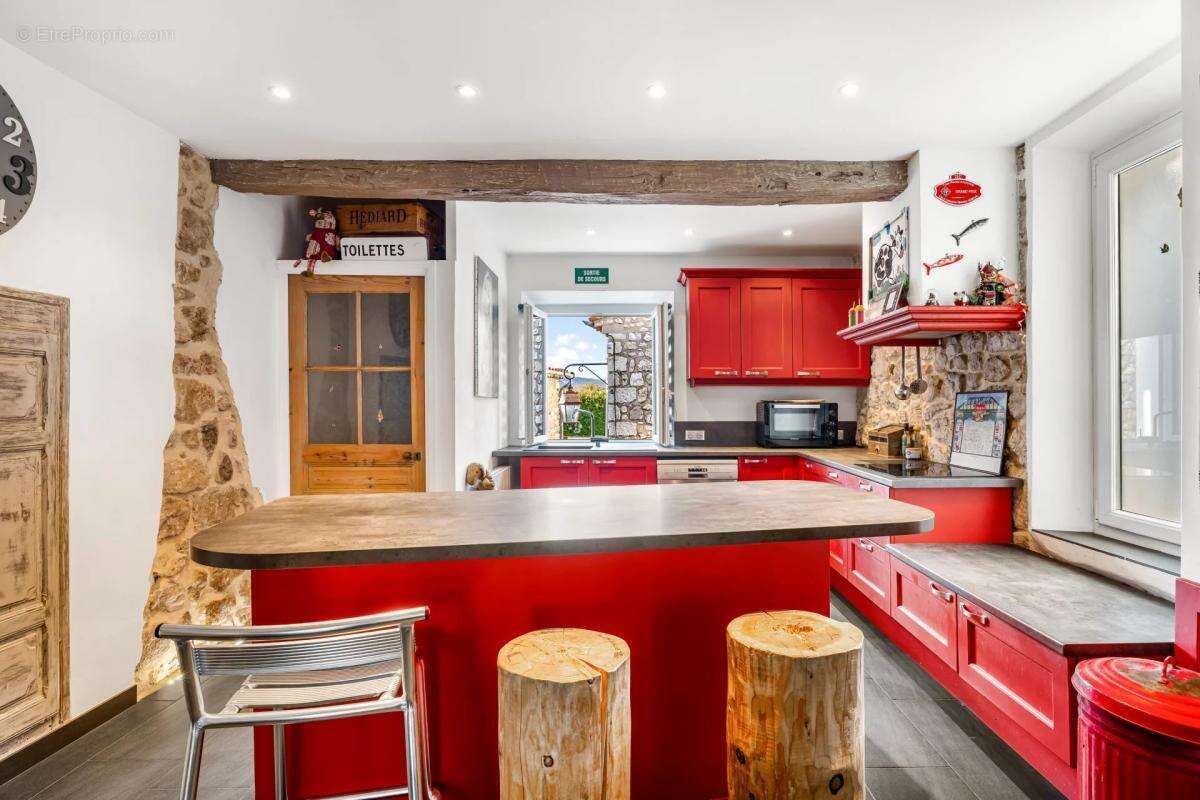 Appartement à GOURDON