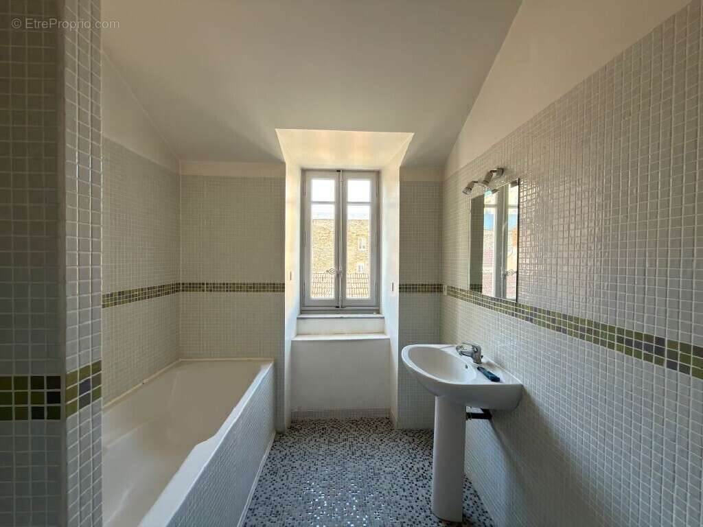Appartement à VICHY