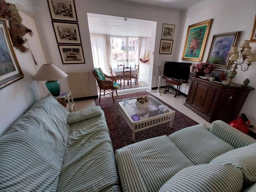 Appartement à MENTON