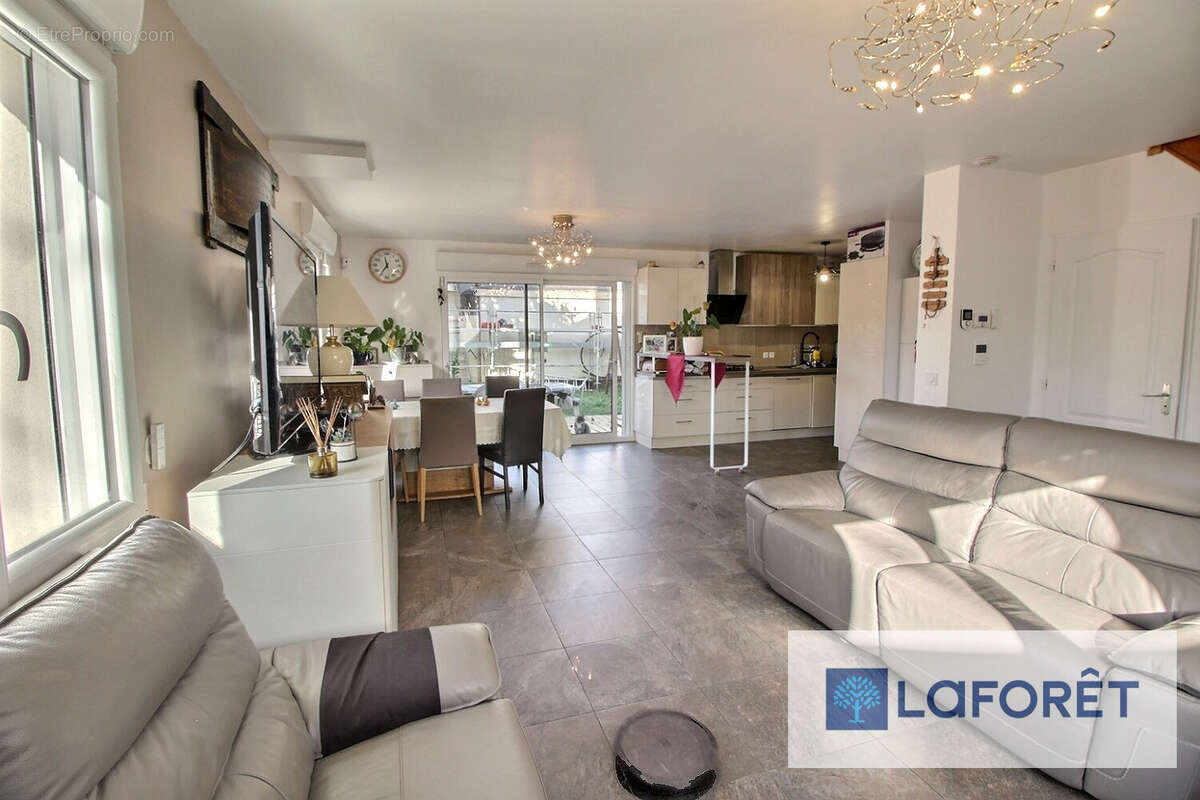 Maison à MORSANG-SUR-ORGE