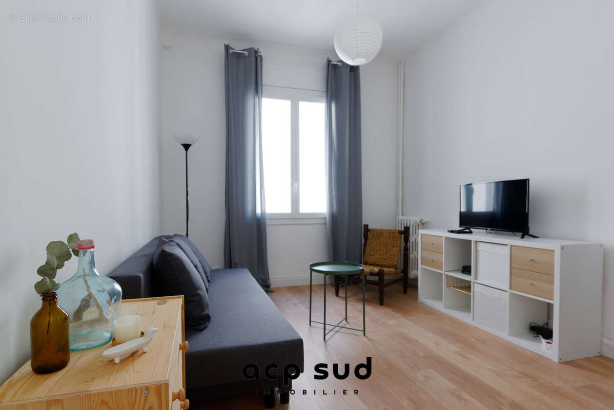 Appartement à MARSEILLE-7E
