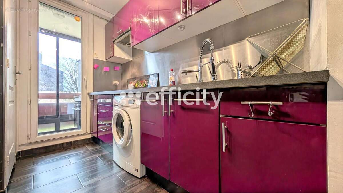Appartement à LOGNES