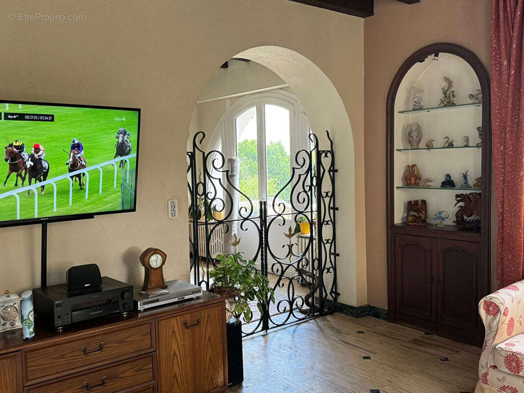 Maison à BUSSIERE-POITEVINE