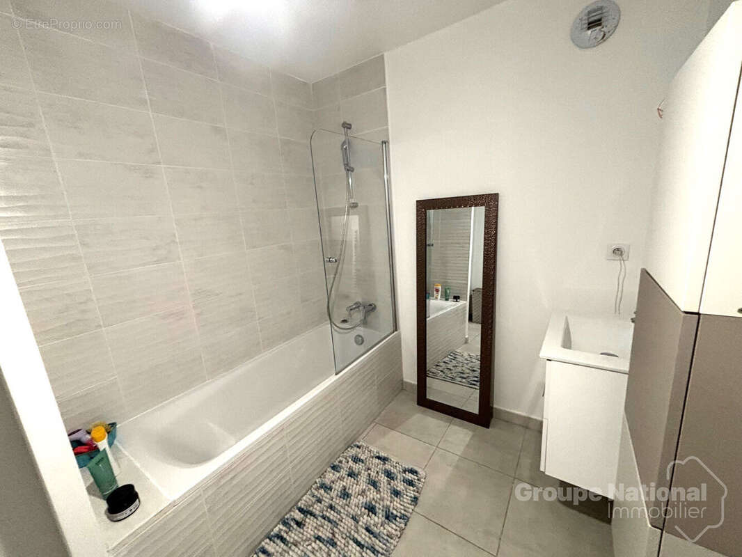 Appartement à EYGUIERES