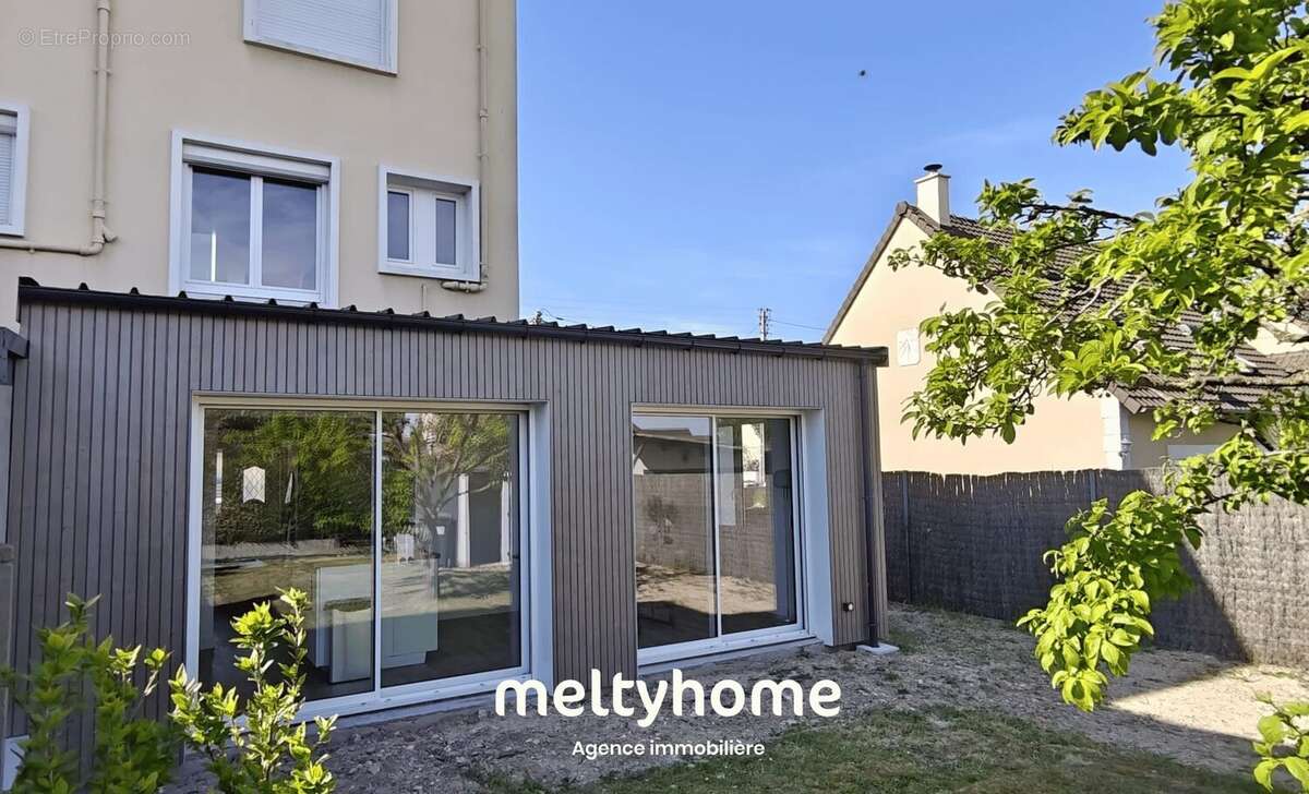 Maison 105 m² à Mondeville  - photo 2