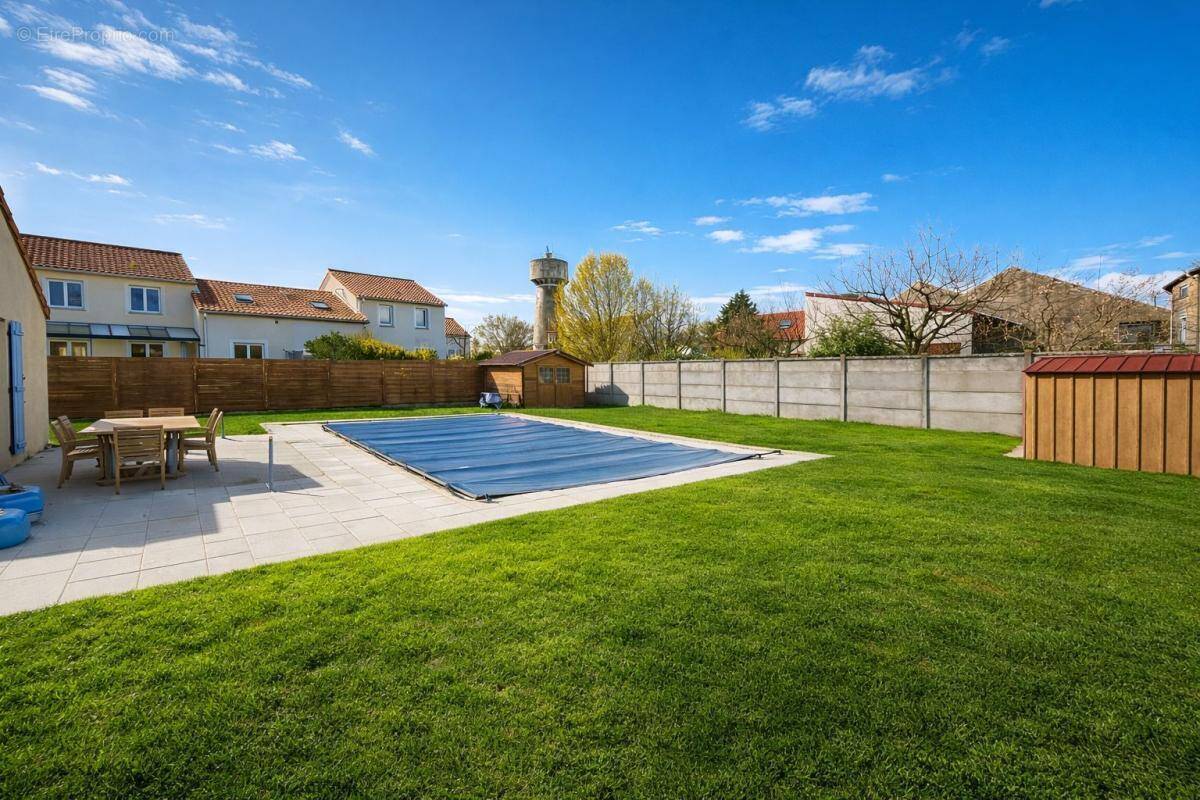 Maison à LENONCOURT