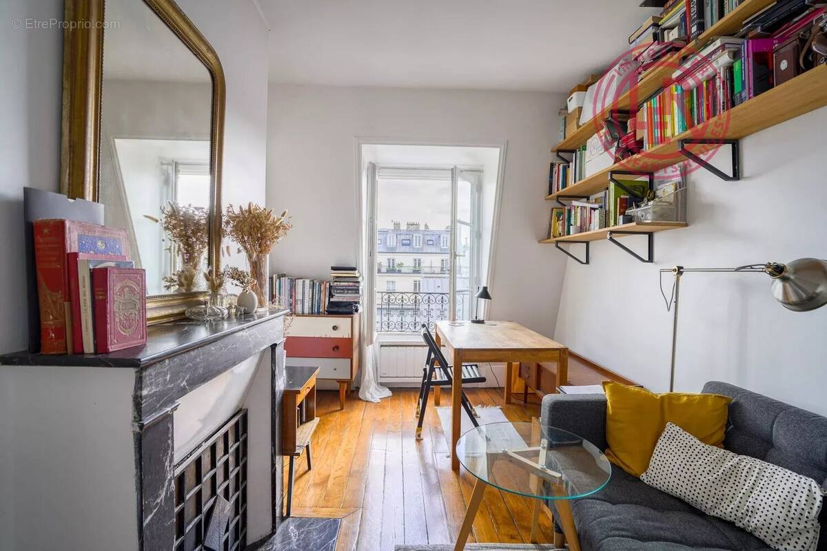 Appartement à PARIS-11E