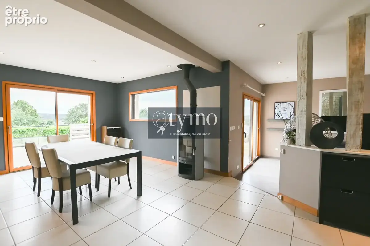 Maison 5 chambres avec gite sur terrain de 1386m2 - photo 4