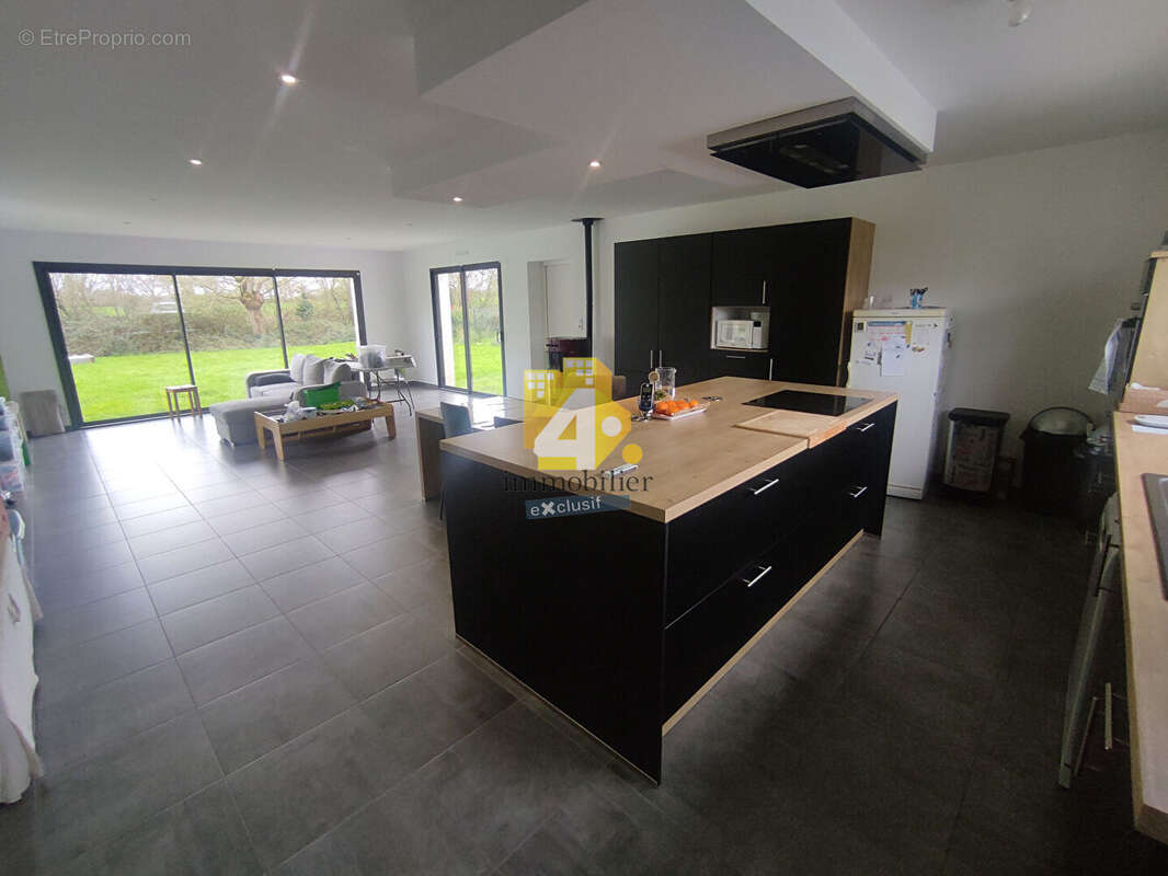 Maison à PONTCHATEAU