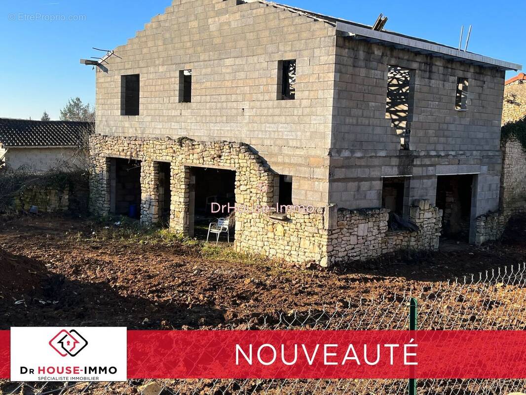 Maison à RIVIERES