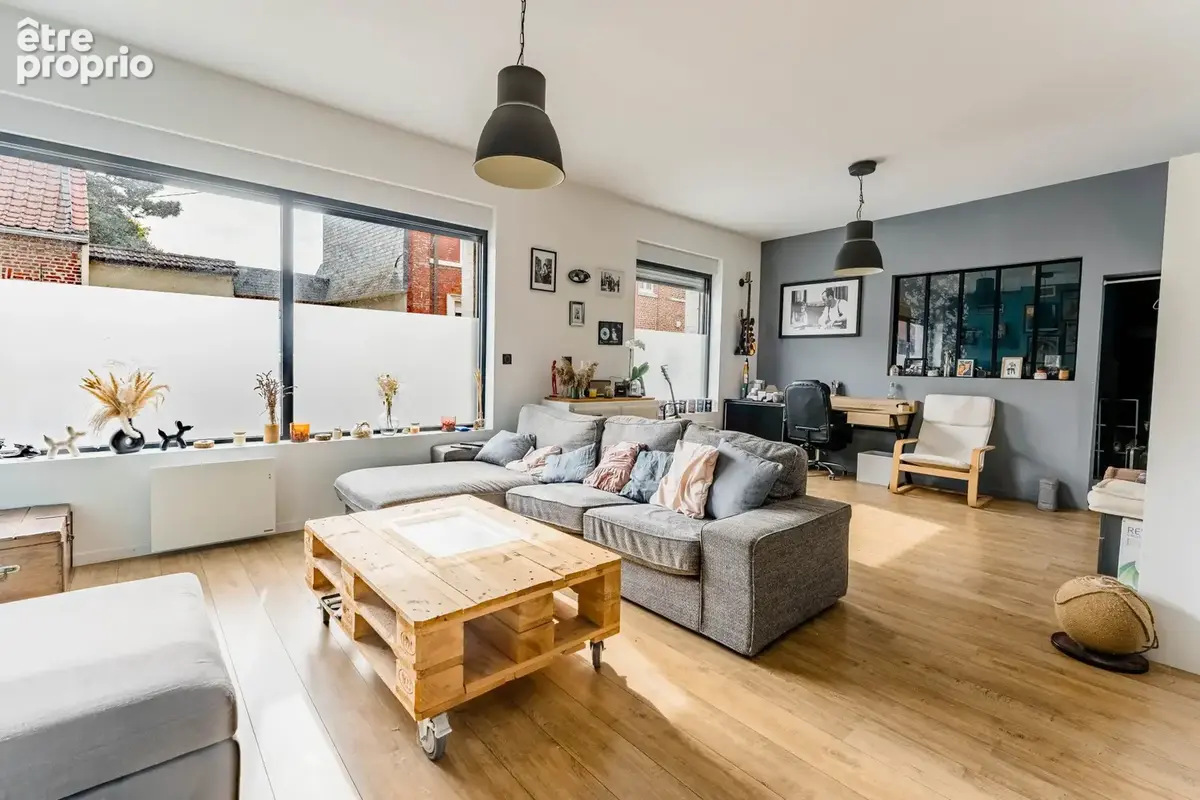 Beaux volumes pour cette maison familliale - photo 4
