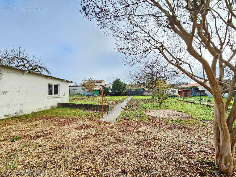 Maison à LA COURONNE