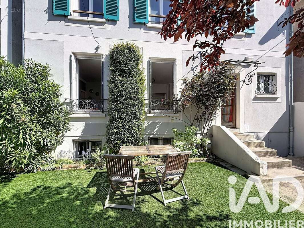 Photo 2 - Maison à COLOMBES