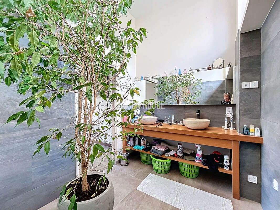 Maison à DOL-DE-BRETAGNE