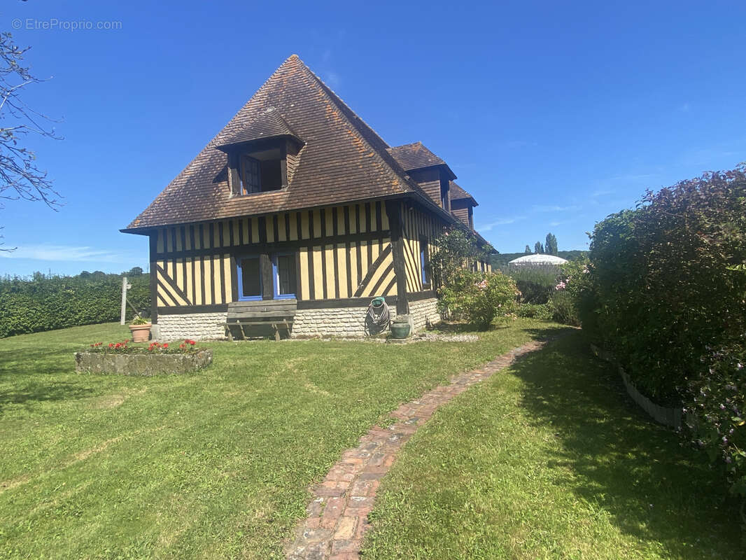 Maison à VIMOUTIERS