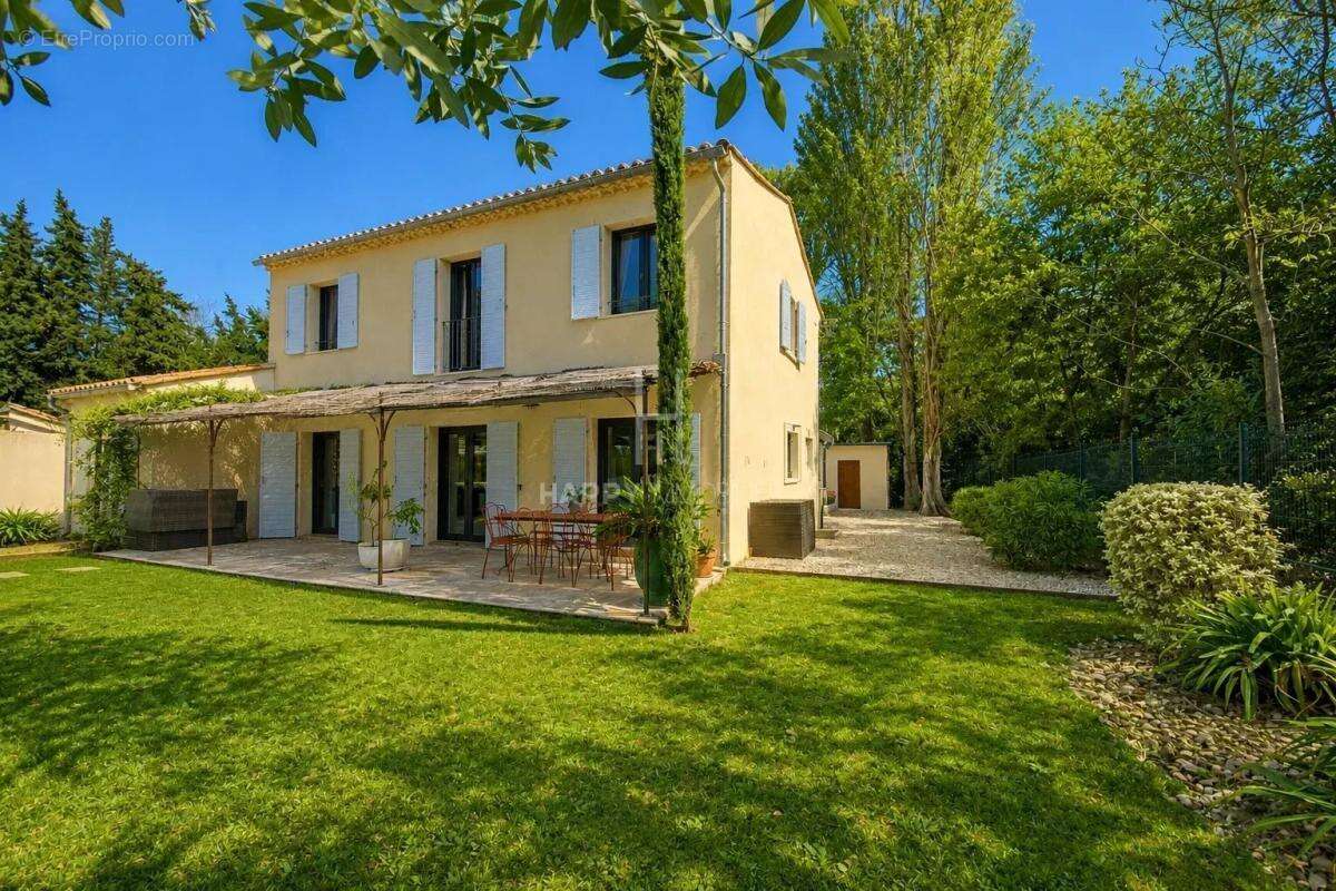 Maison à MAUSSANE-LES-ALPILLES