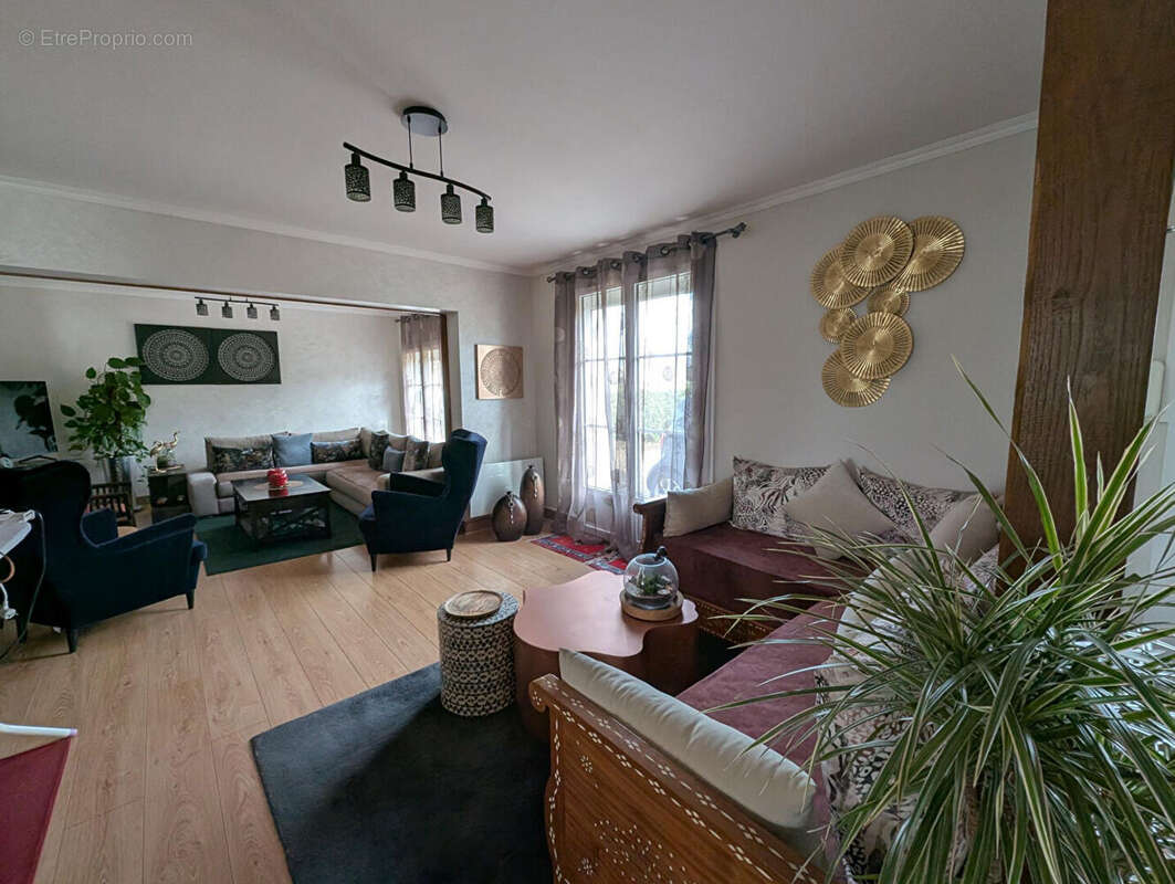 Maison 172 m² à Amboise  - photo 6