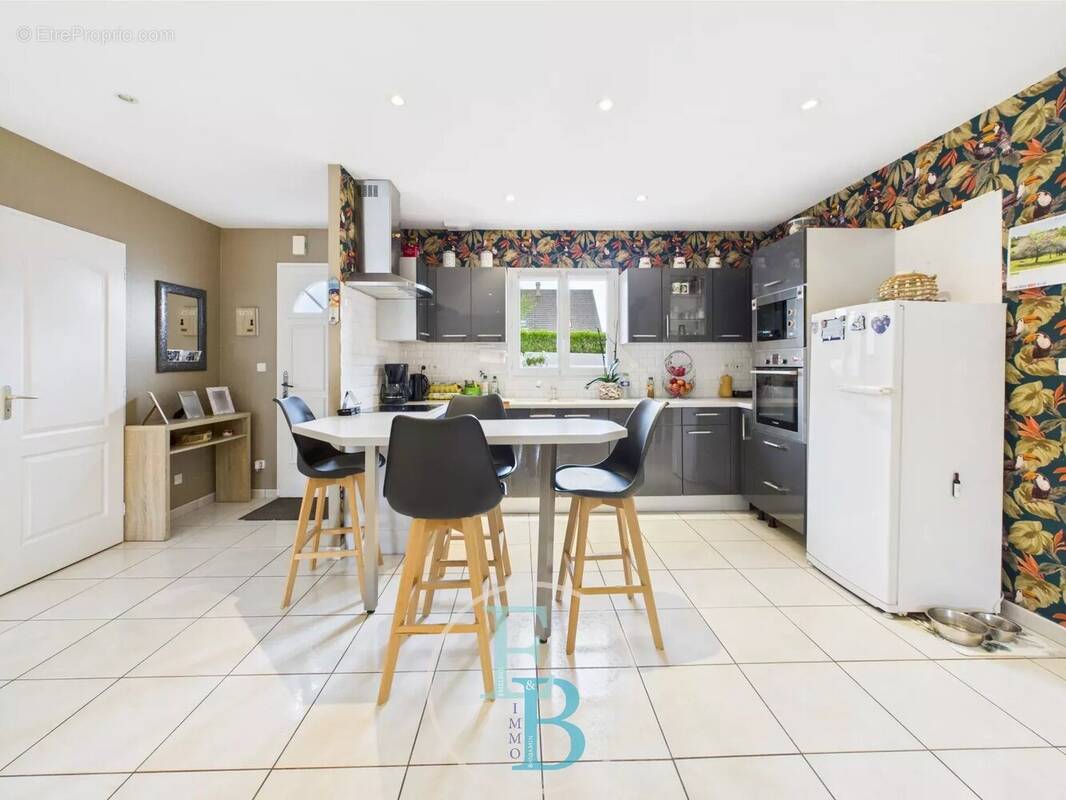 Maison à AMFREVILLE