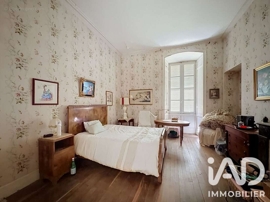 600 m² à Saint-Genest-D'ambiere  - photo 9
