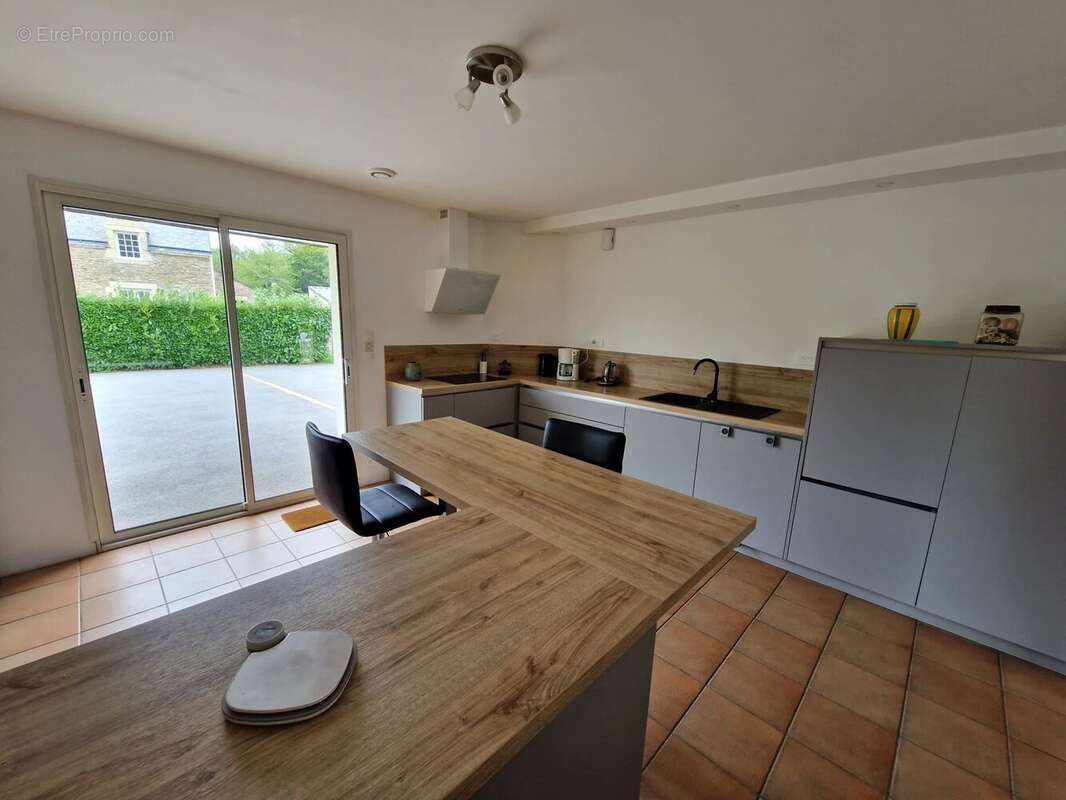 Maison à PLOUGOUMELEN