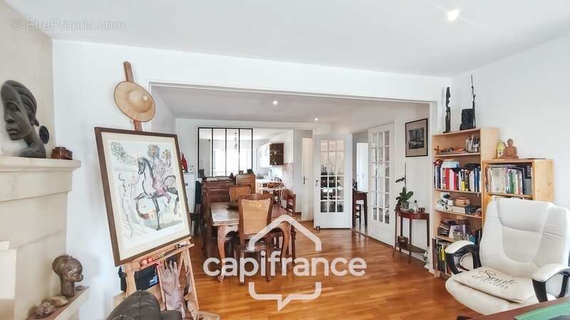 Maison à vendre 6 pièces 142 m² LALINDE (24) - Terrain 1933 m² - photo 4