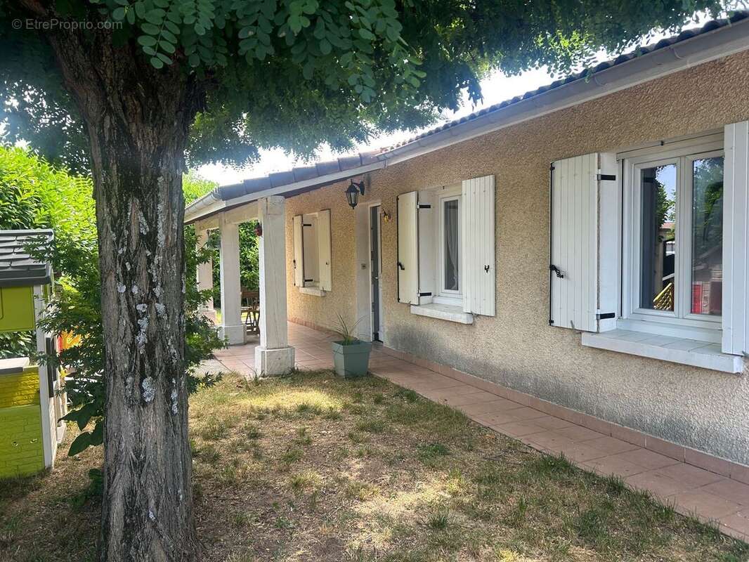 Maison à BOURG-DE-PEAGE