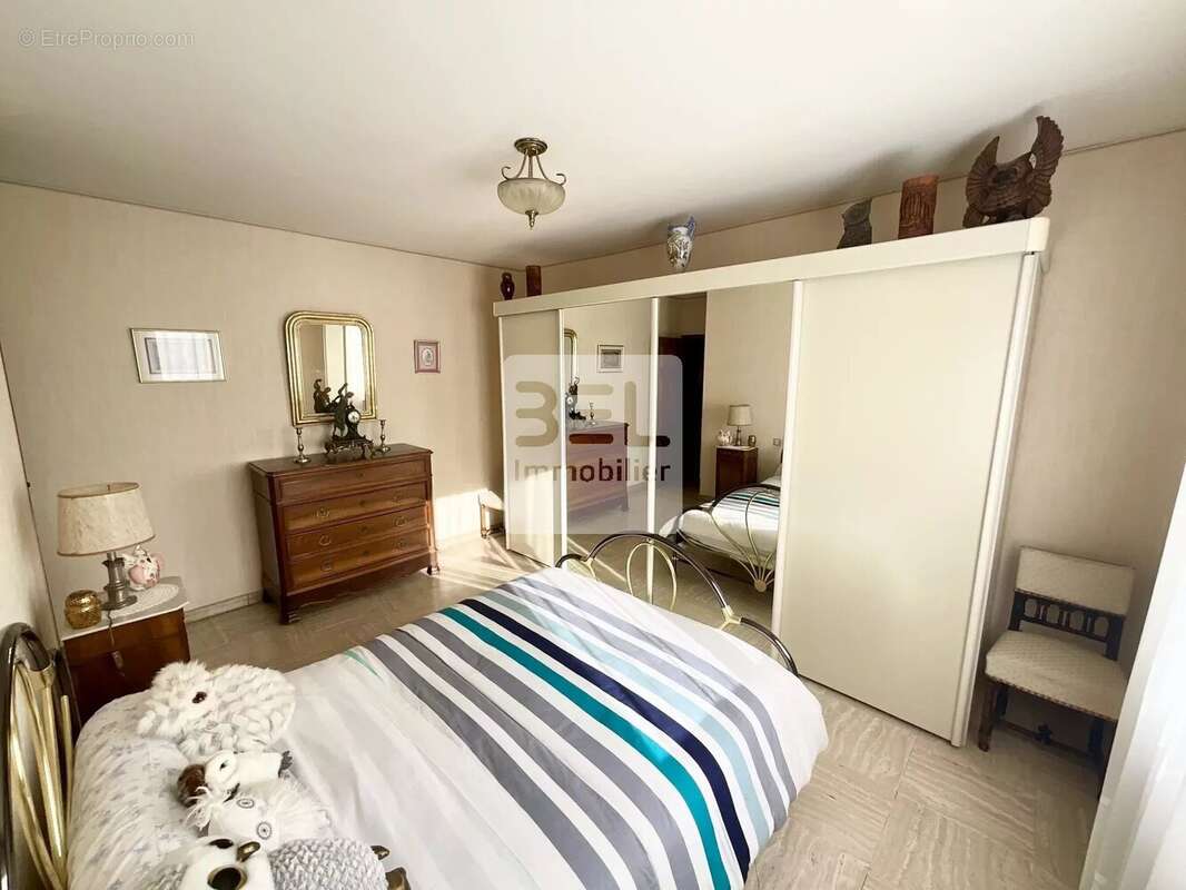 Maison à BAGNOLS-SUR-CEZE