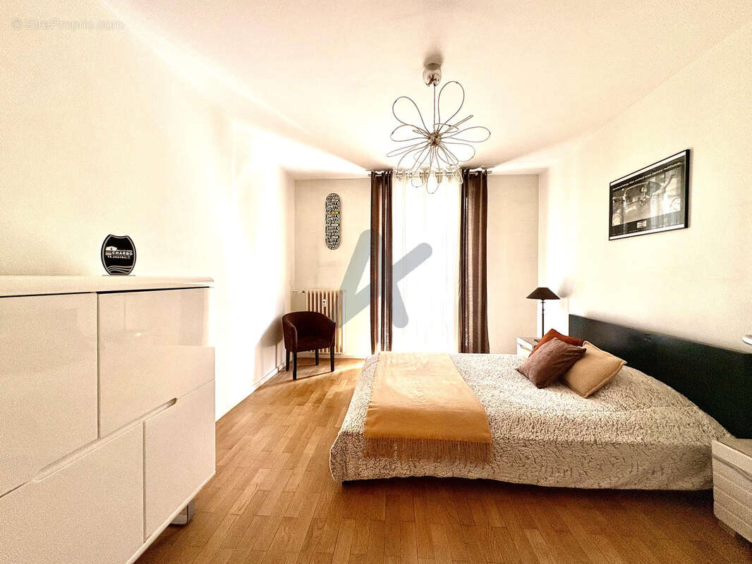 Appartement à LYON-9E