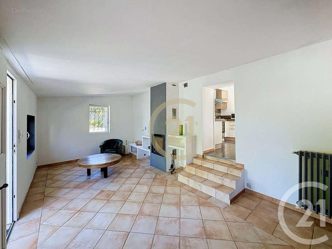 Maison à NIMES