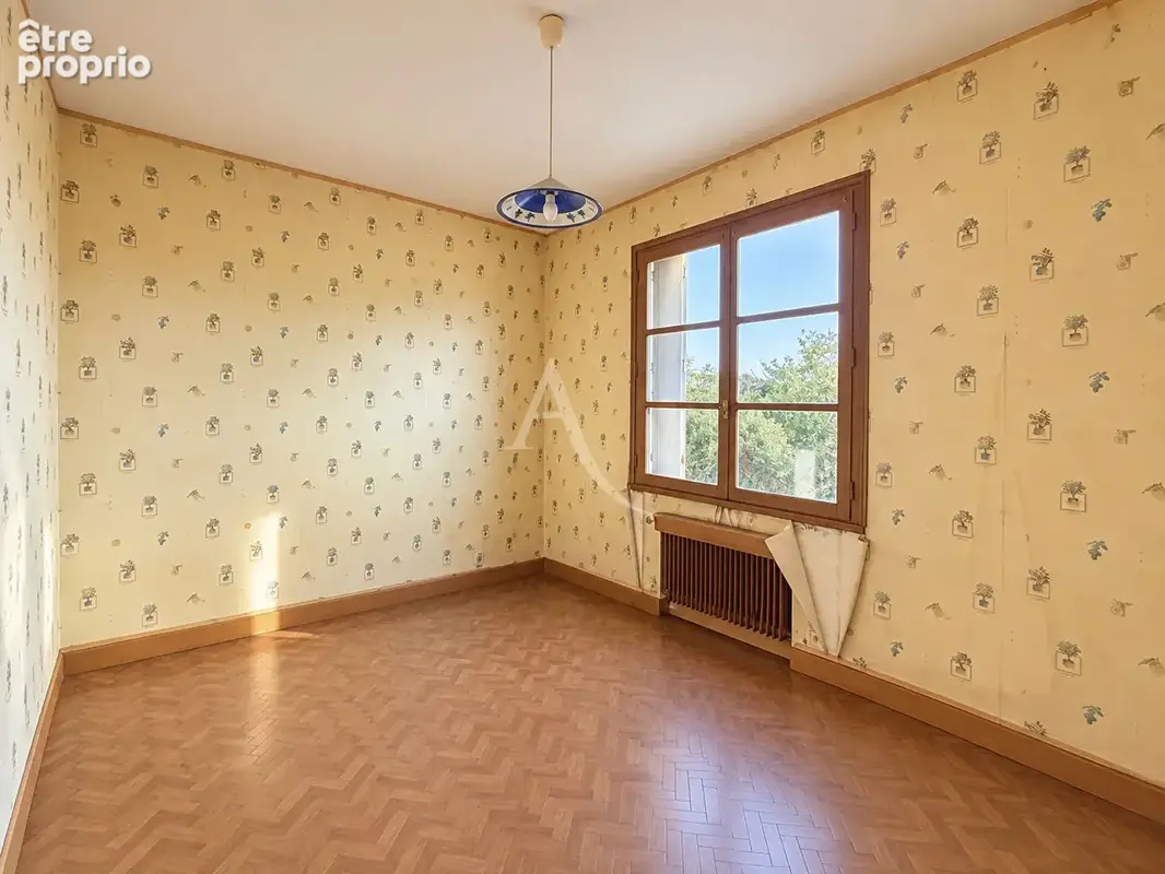 Maison avec fort potentiel à Pocé-Distré - photo 5
